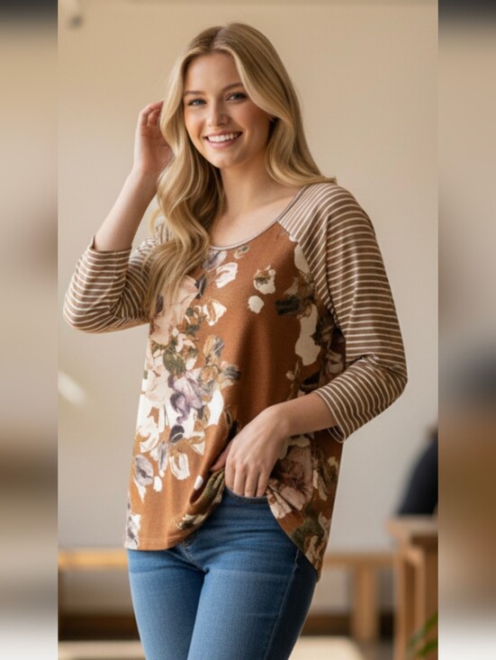 entro Tops - Entro brown floral top. Striped sleeves